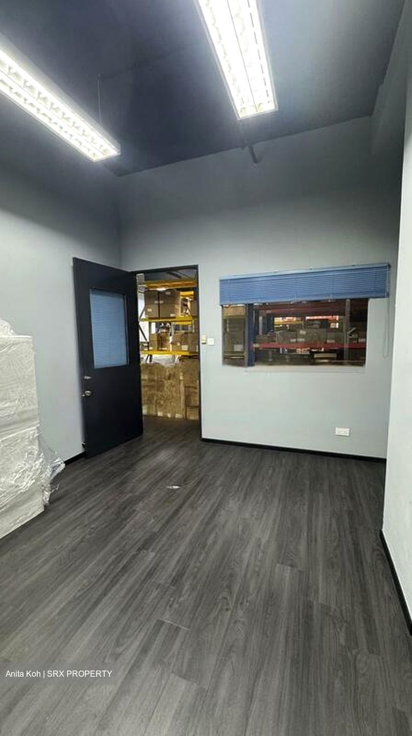 Shun Li Industrial Complex (D14), Factory #458206321